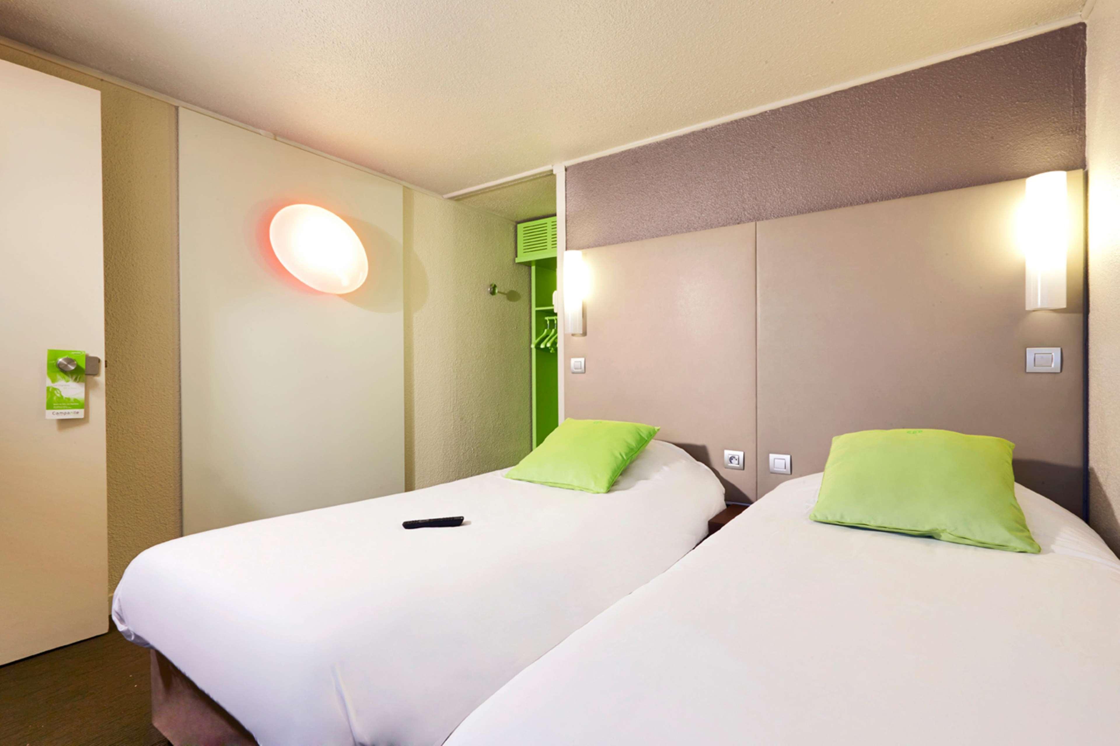 Campanile Metz Est Technopole - Restaurant Hotel Eksteriør billede
