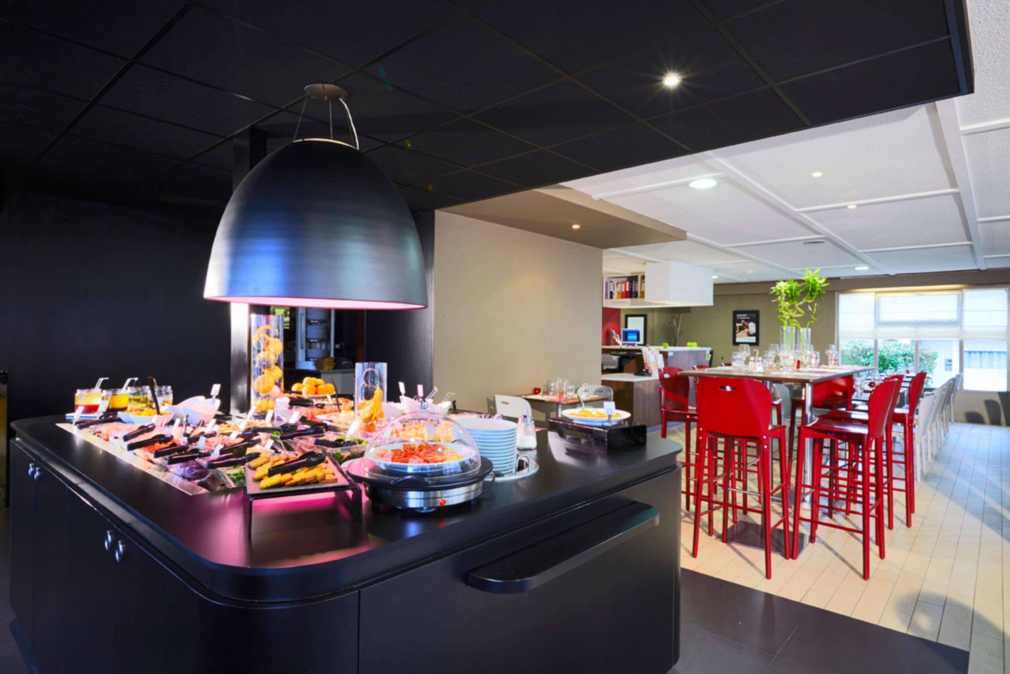 Campanile Metz Est Technopole - Restaurant Hotel Eksteriør billede
